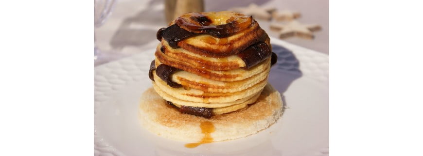 Magret de pato con miel y salsa de manzana